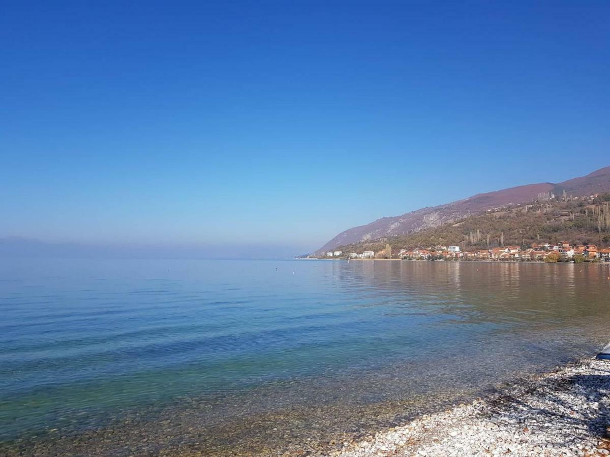 Et Larum Peštani Exterior foto